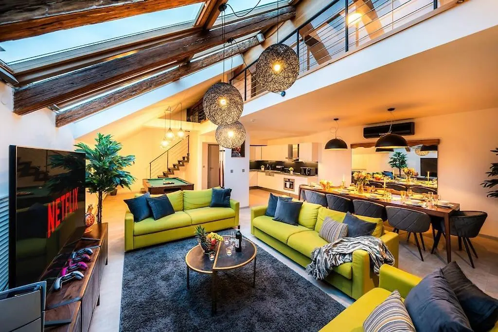 Ac Luxury Loft Friends & Family Edition Prag Daire