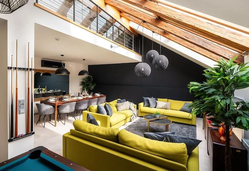 Daire Ac Luxury Loft Friends & Family Edition Prag